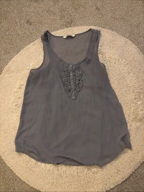 Grey sheet sleeveless top